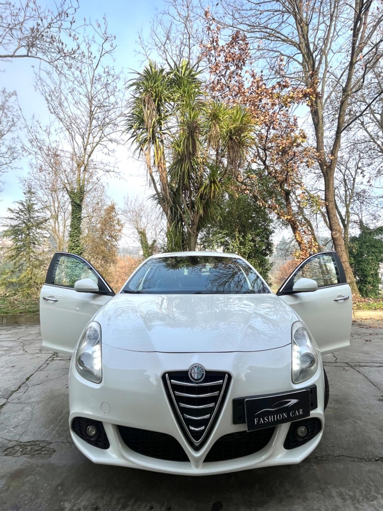 Alfa Romeo Giulietta 1.6 JTDm-2 105 CV Exclusive
