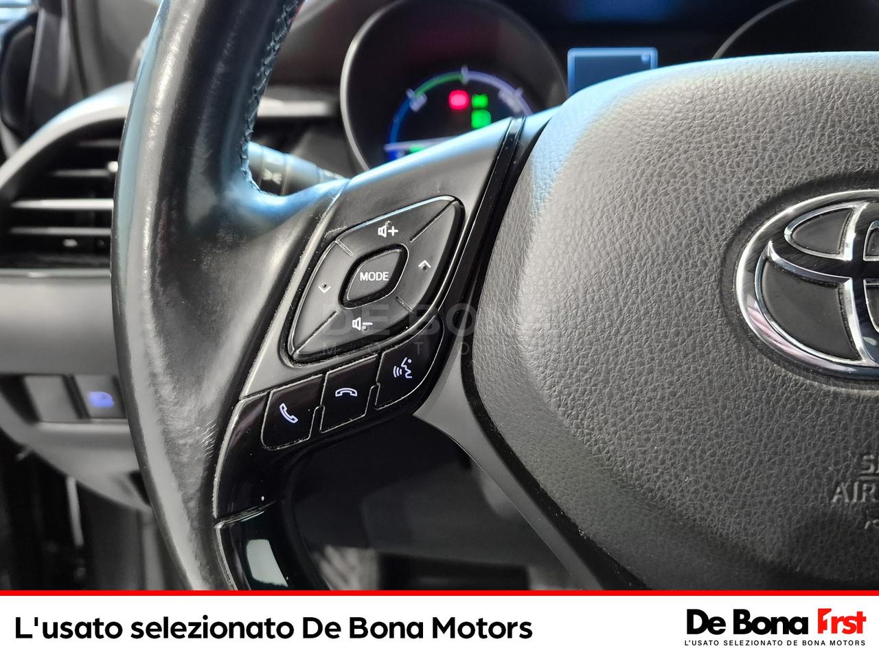 Toyota C-HR 1.8h style 2wd e-cvt my18