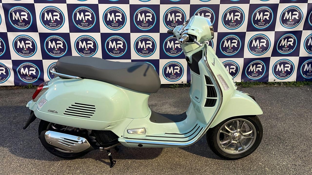 Piaggio Vespa 125 GTS Super