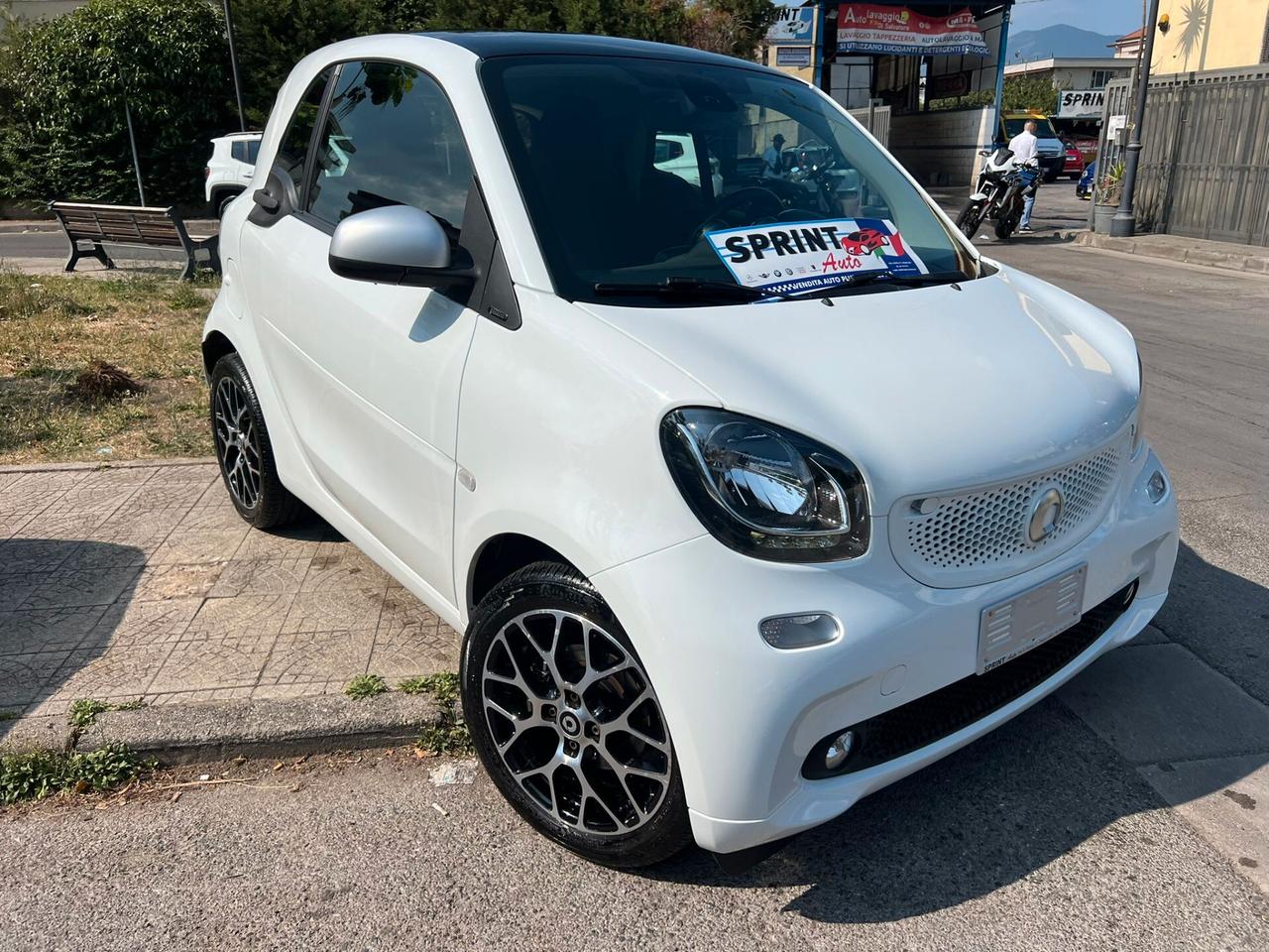 Smart ForTwo NAVIGATORE R16 F1
