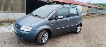 Fiat Idea 1.4 BlackEnergy GPL