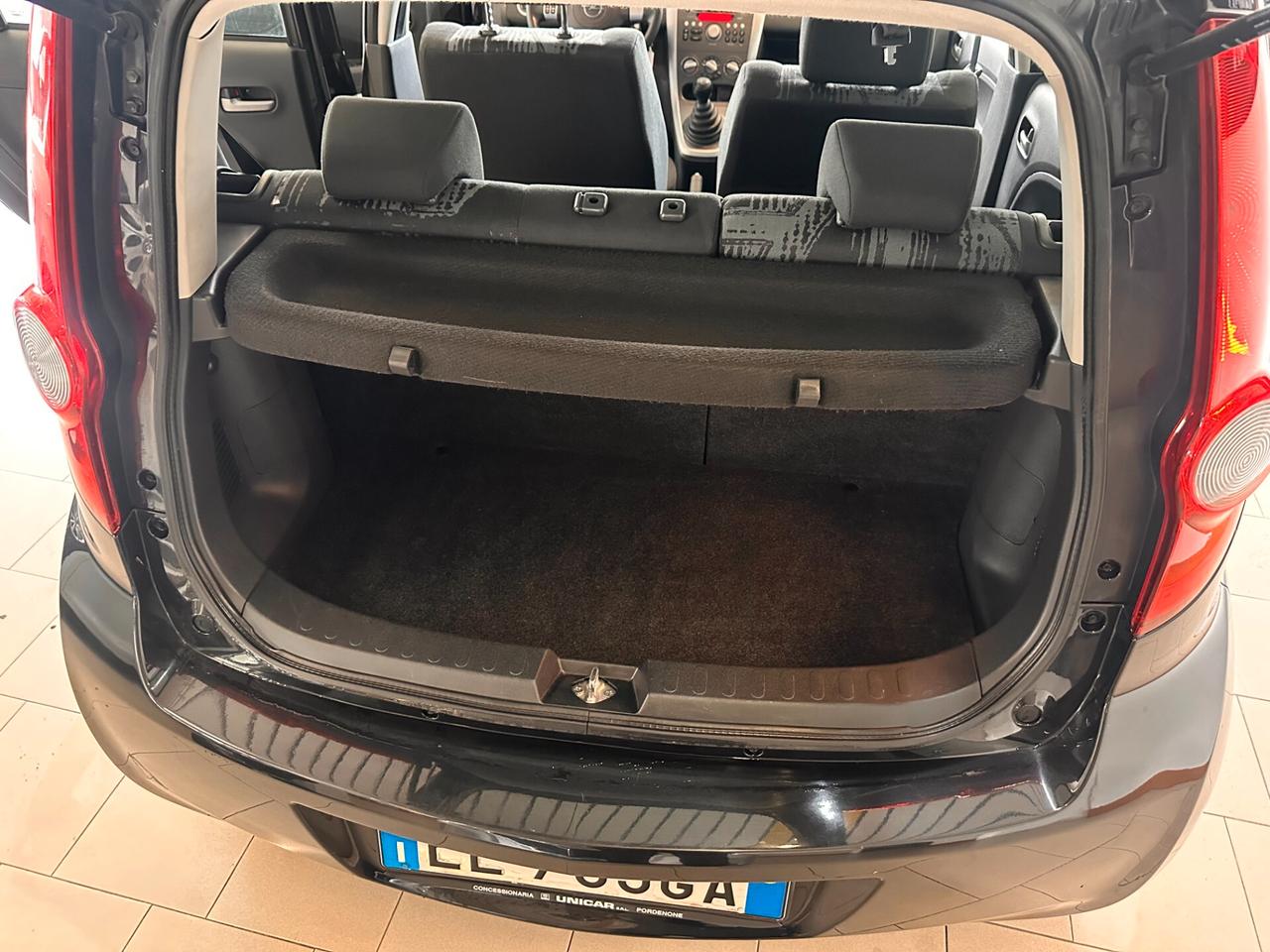 Opel Agila 1.2 16V 94CV Enjoy