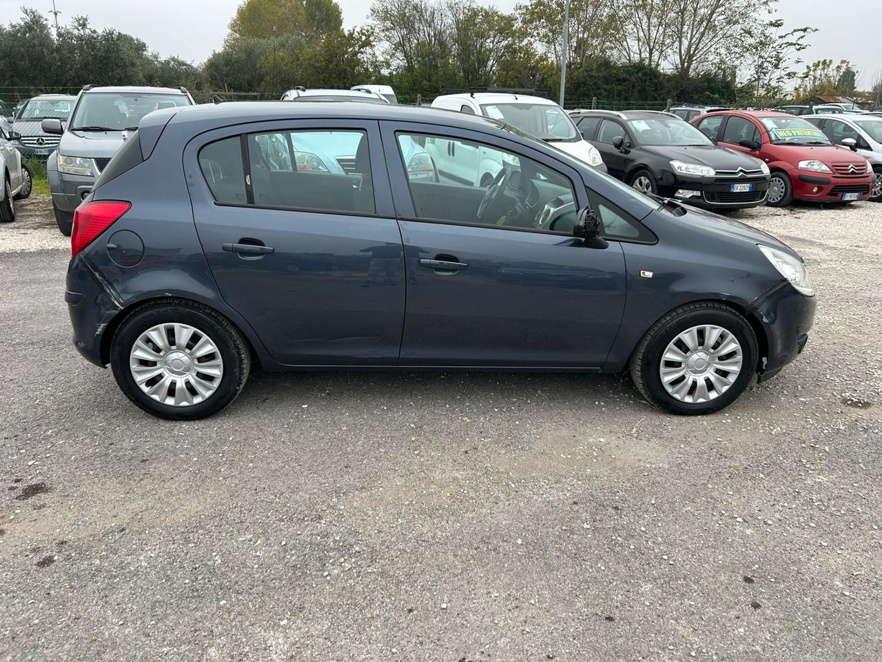 Opel Corsa 1.2 5 porte Enjoy GPL NEOPATENTATI