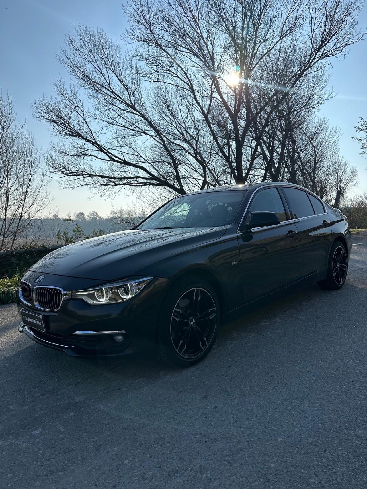 Bmw 320d Luxury (EURO 6B)