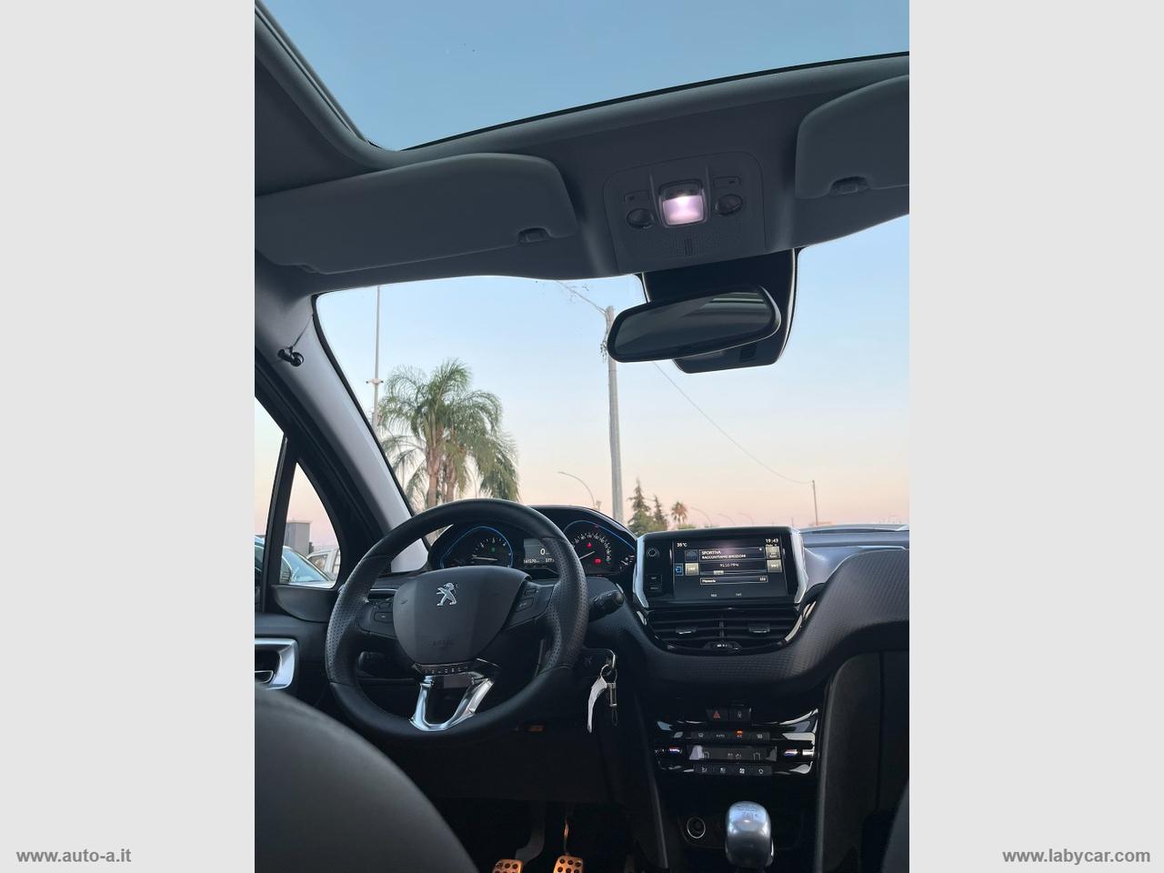 PEUGEOT 2008 BlueHDi 120 S&S Crossway