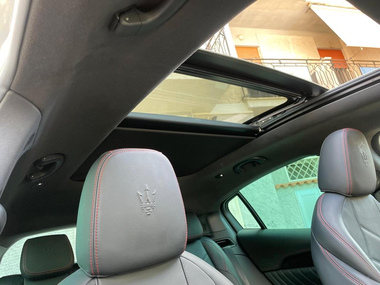 Maserati Grecale MHEV 330 CV AWD Modena