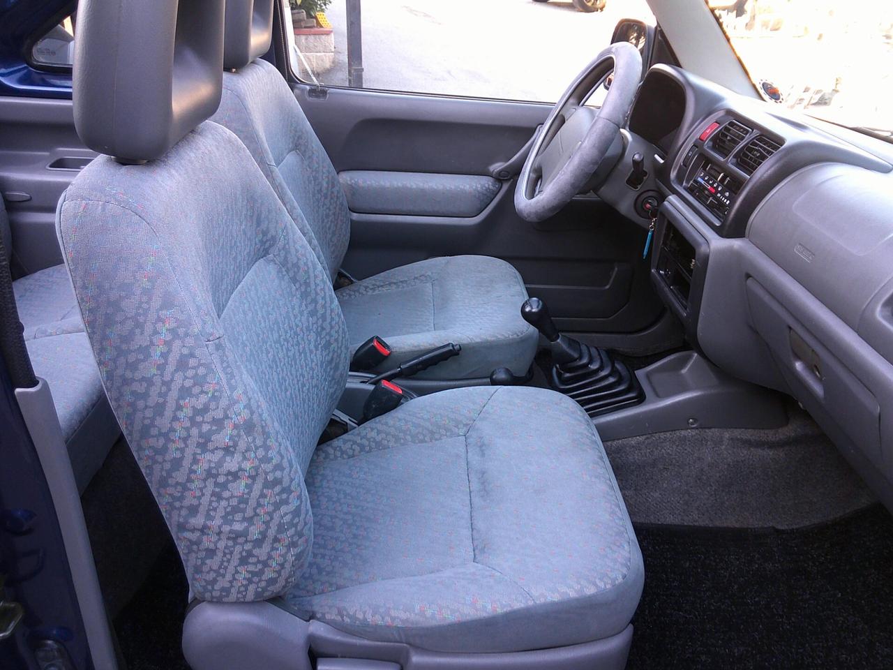 Suzuki Jimny 1.5 DDiS cat 4WD CABRIO 05