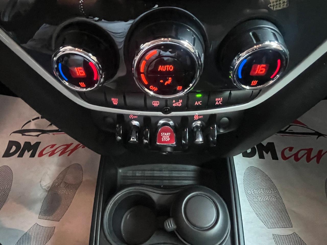 MINI COOPER SD COUNTRYMAN 2.0 BUSINESS AUTOMATICA NAVI CERCHI 19 XENO