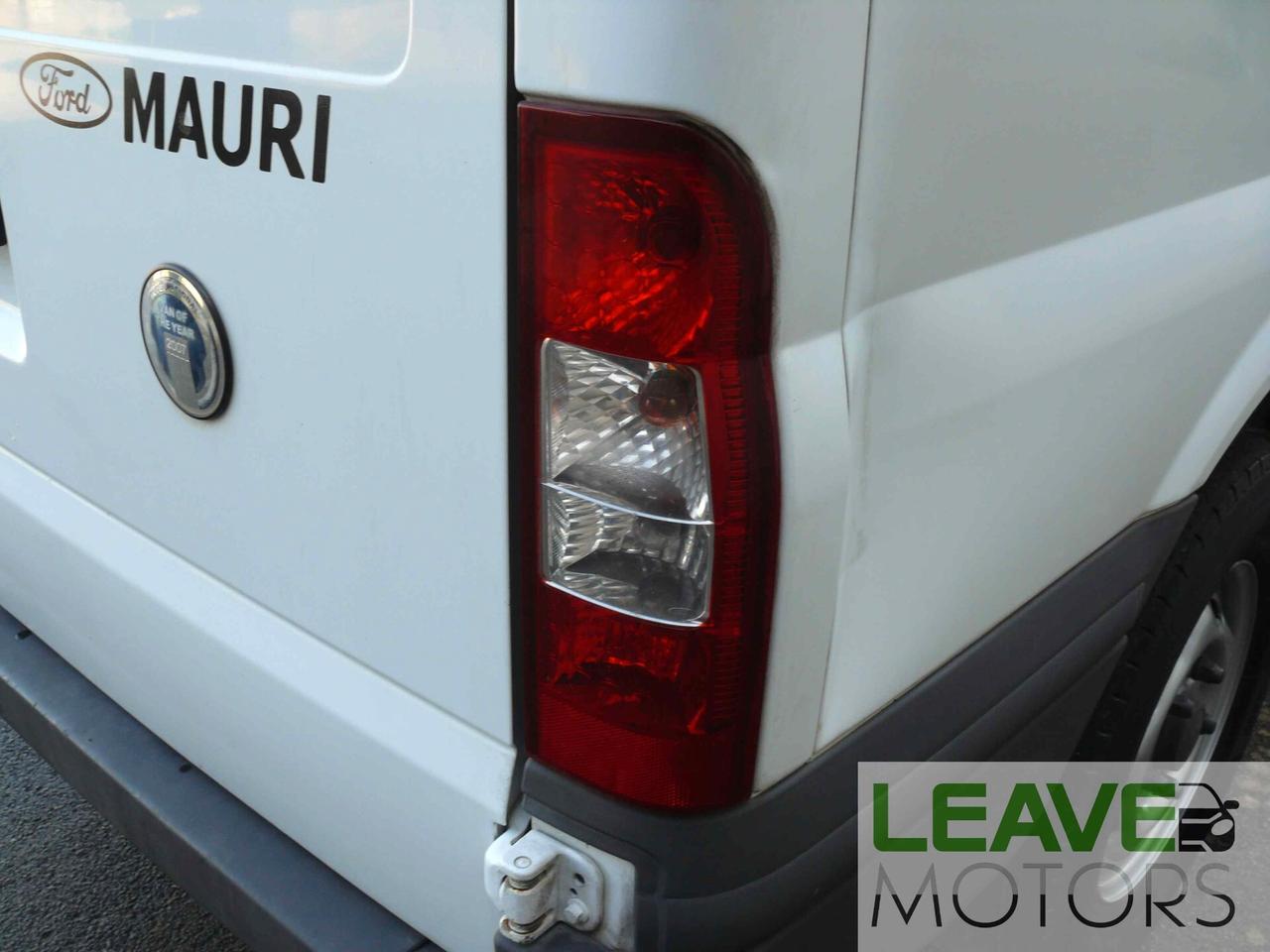 Ford Transit T330 NOVE POSTI - (M1465)