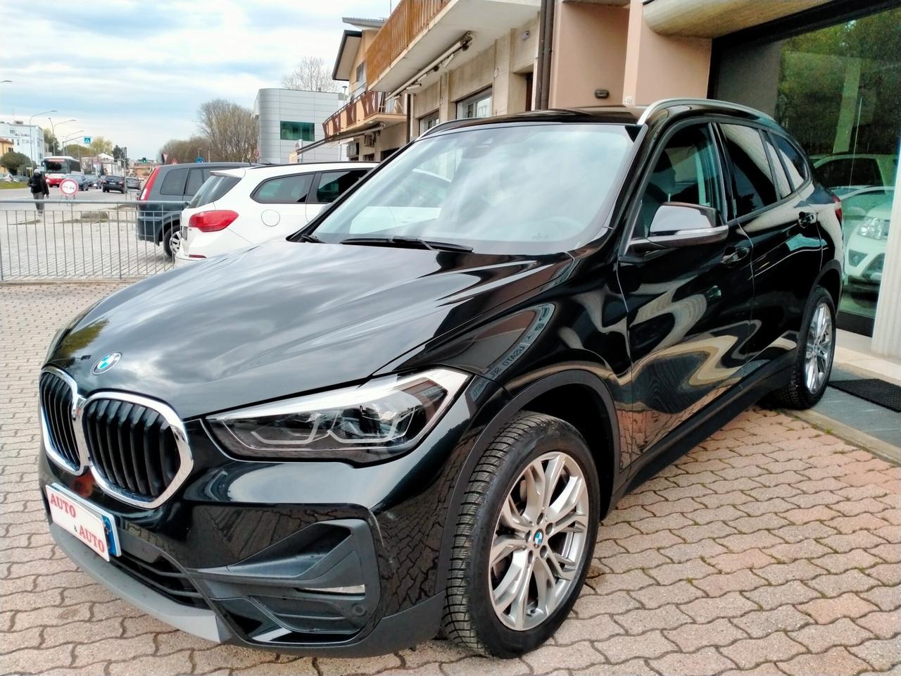 BMW X1 SDRIVE 18D SPORT STEPTR. LEGA 18 / VOLANTE MSPORT
