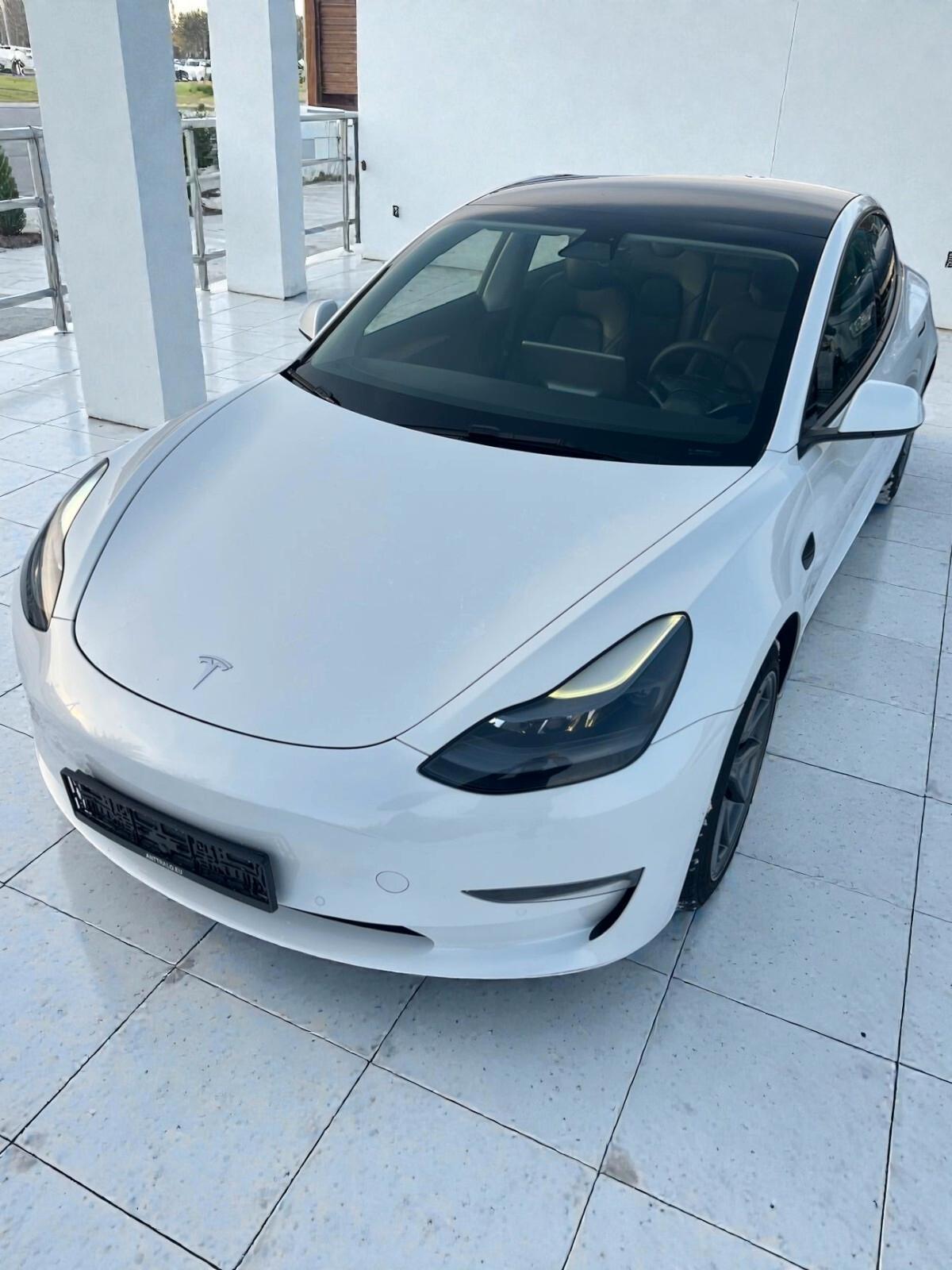 Tesla Model 3 Long Range Dual Motor AWD