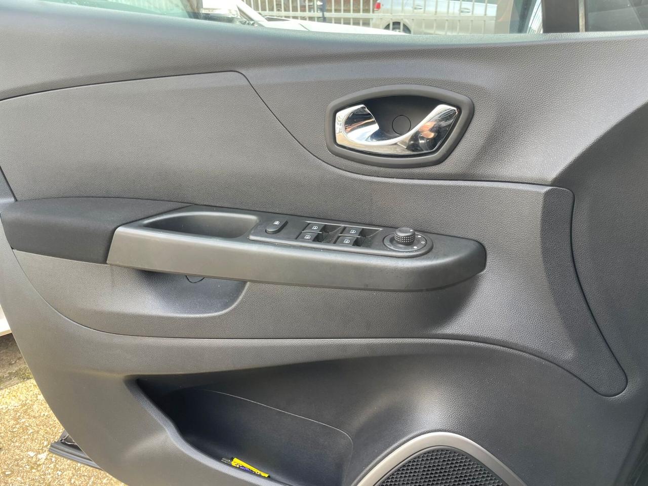 Renault Captur dCi 8V 90 CV EDC Start&Stop Energy Zen