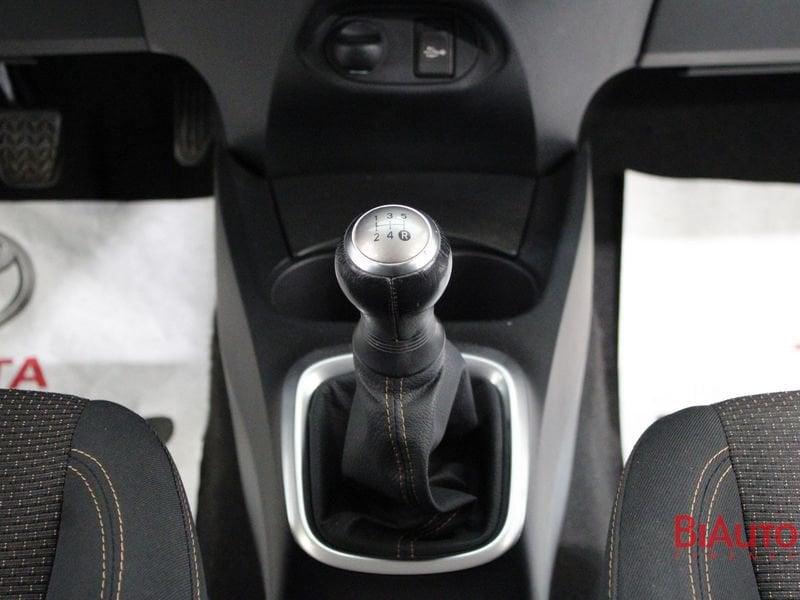 Toyota Yaris Yaris 1.0 5 porte Lounge