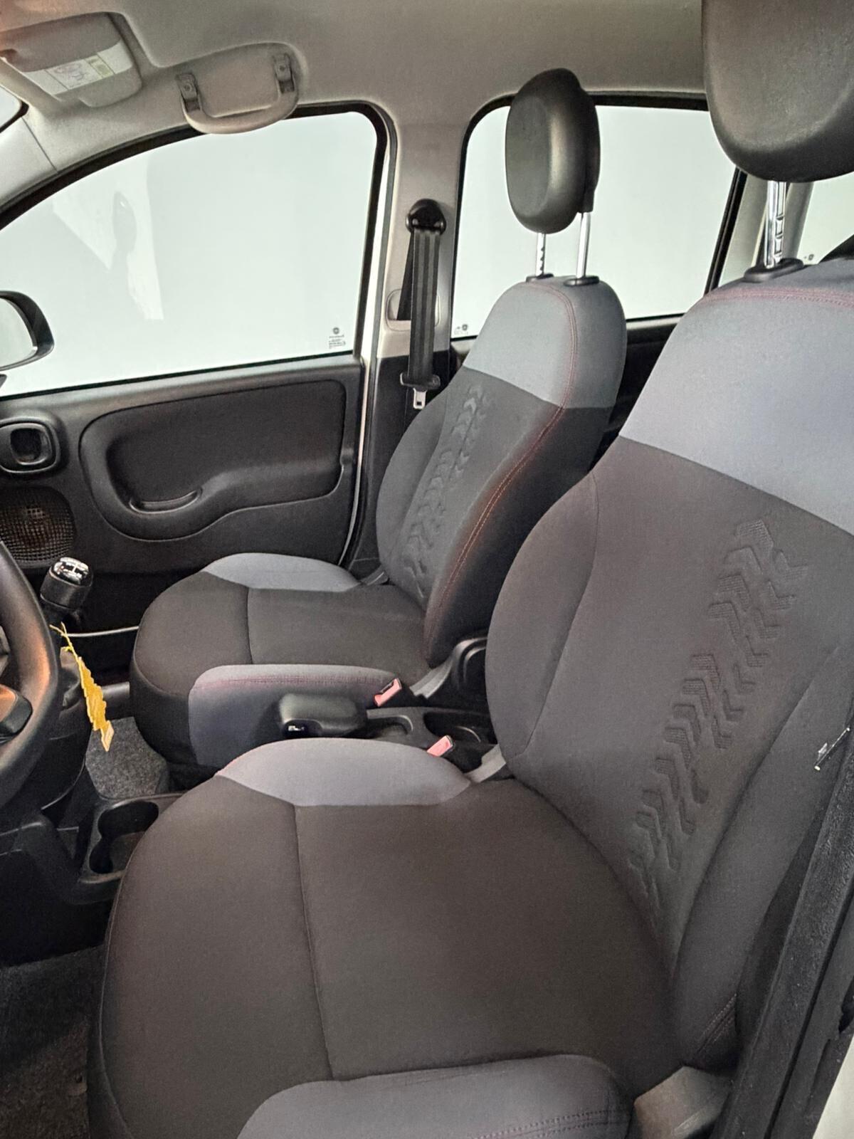 Fiat Panda 1.3 MJT 95 CV 4x4 IVA ESPOSTA