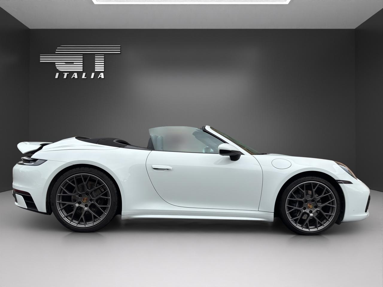 Porsche 911 Carrera Cabriolet