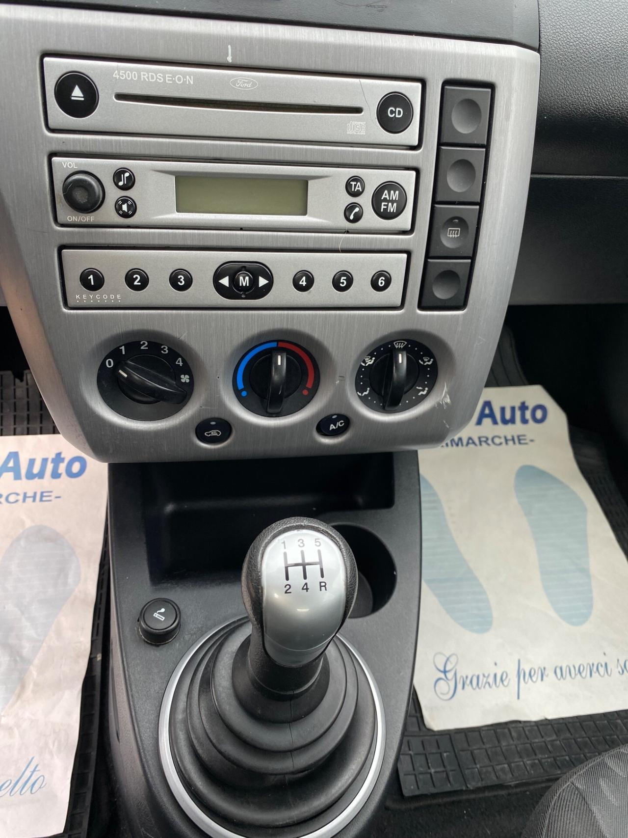 Ford Fiesta 1.4 TDCi 5p. Ghia