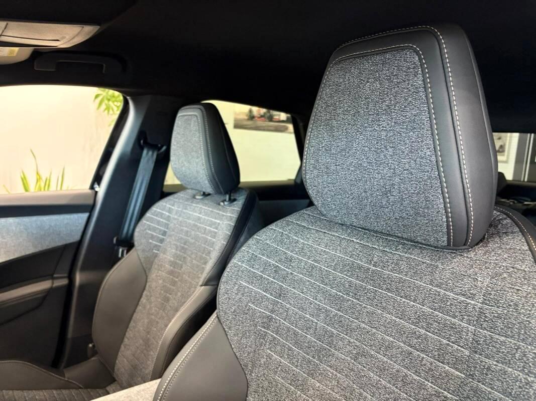 Peugeot 3008 1.2 hybrid Allure 145cv e-dcs6