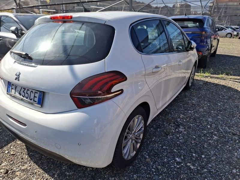 Peugeot 208 I 2015 5p 1.5 bluehdi Allure s&s 100cv 5m