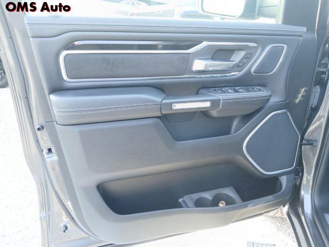 DODGE RAM 1500 5.7 GPL V8 Laramie Night N1