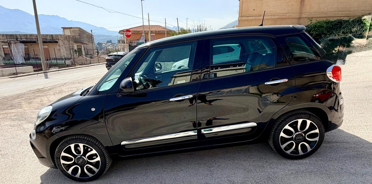 Fiat 500L 1.6 Multijet 120 CV Mirror