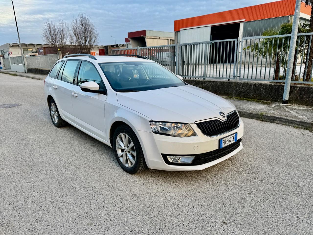 Skoda Octavia 1.6 TDI CR 110 CV DSG Executive