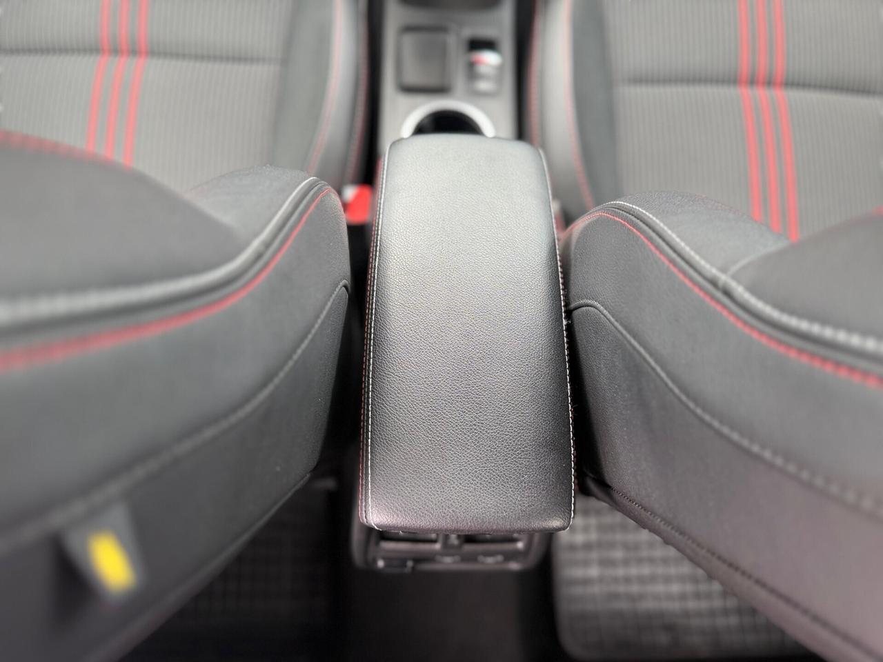 Renault Captur Full Hybrid E-Tech 145 CV RS Line