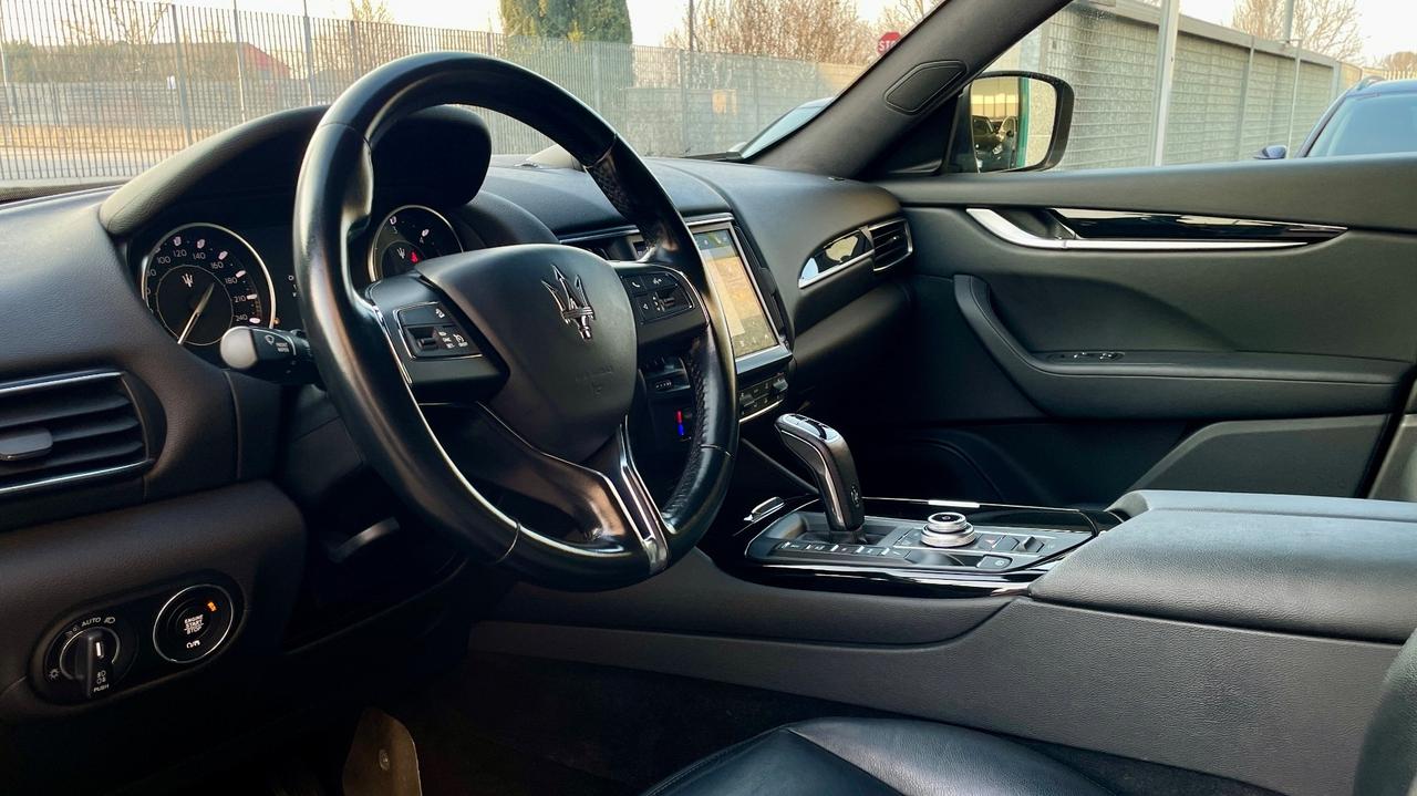 Maserati Levante 3.0 GRANLUSSO V6 Q4 250CV - FULL LED, PELLE, NO SUPER BOLLO