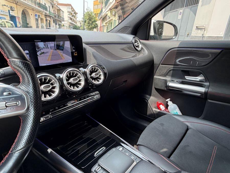 MERCEDES GLA 200 CDI 150 CV PREMIUM AMG CERTIFICAT