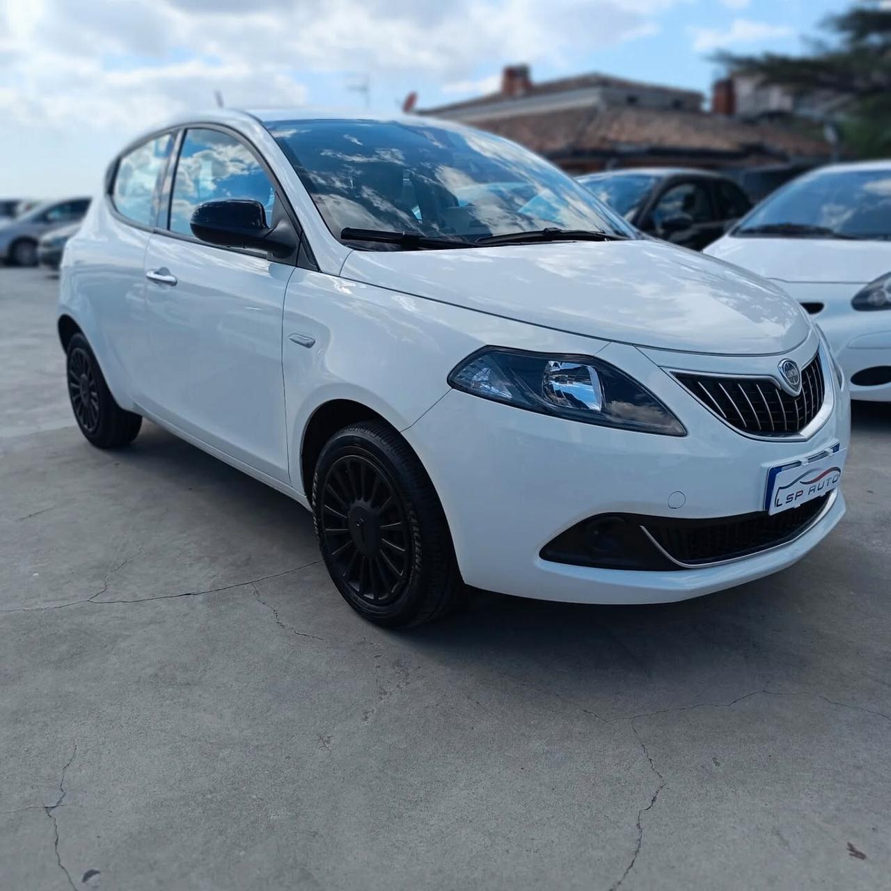 Lancia Ypsilon 1.0 SOLI 23.000KM