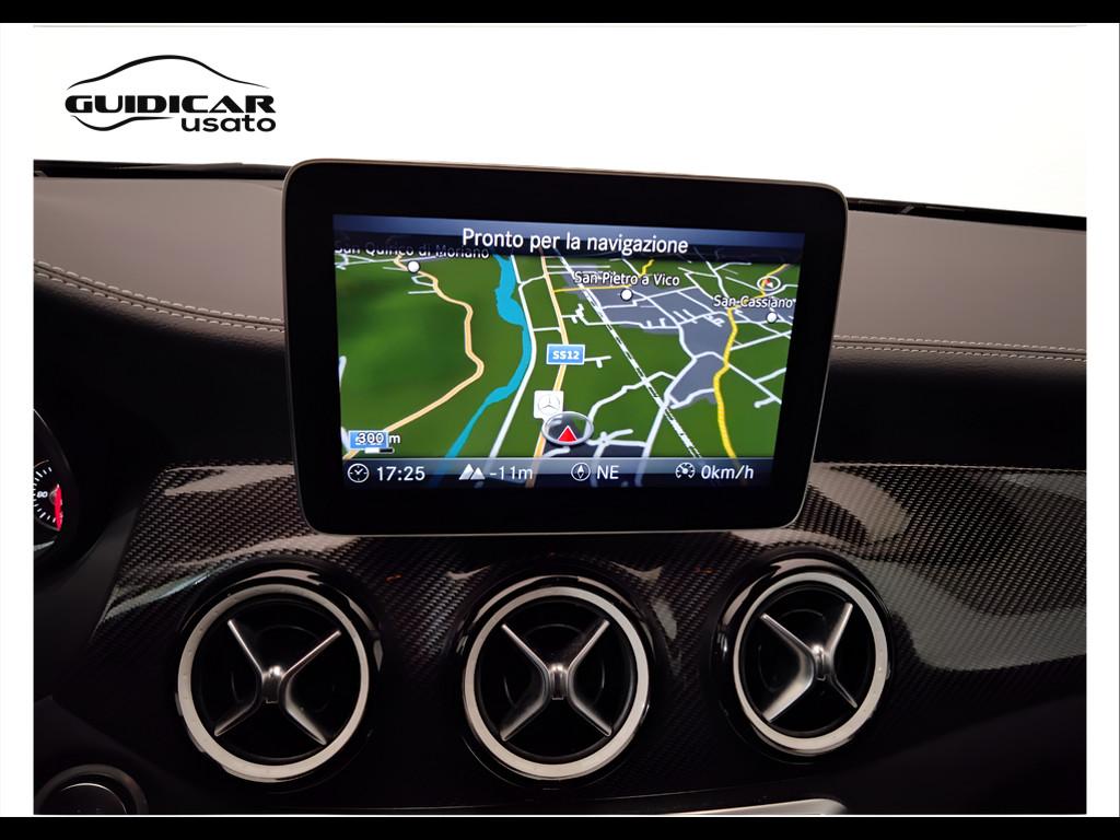 Mercedes-Benz GLA-X156 2017 - GLA 200 d Night Edition auto