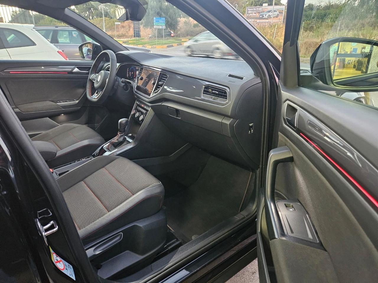 Volkswagen T-Roc RLINE 2.0 150cv automatica DSG