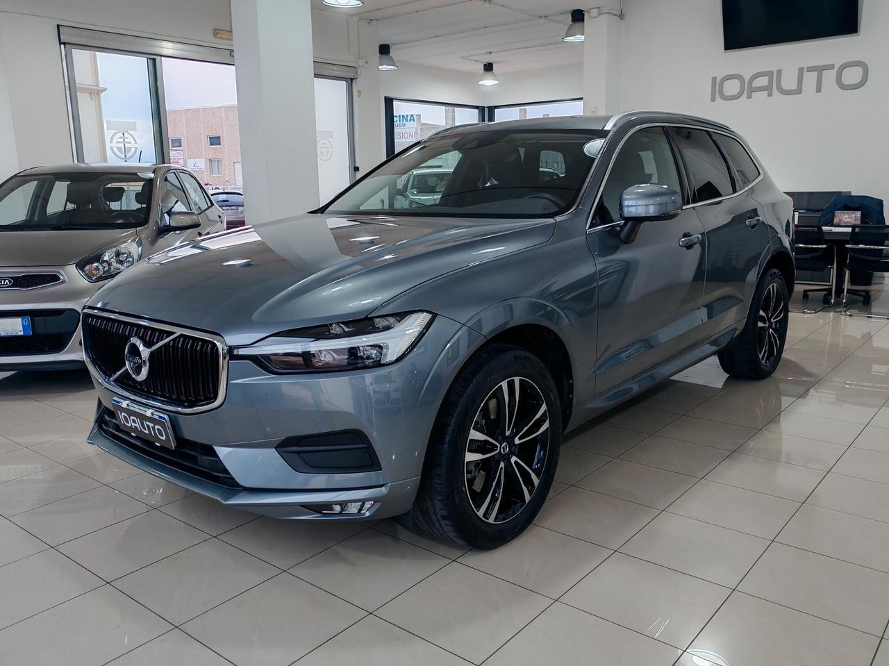 Volvo XC60 2.0d (B4) AWD 197cv Momentum Pro 2021