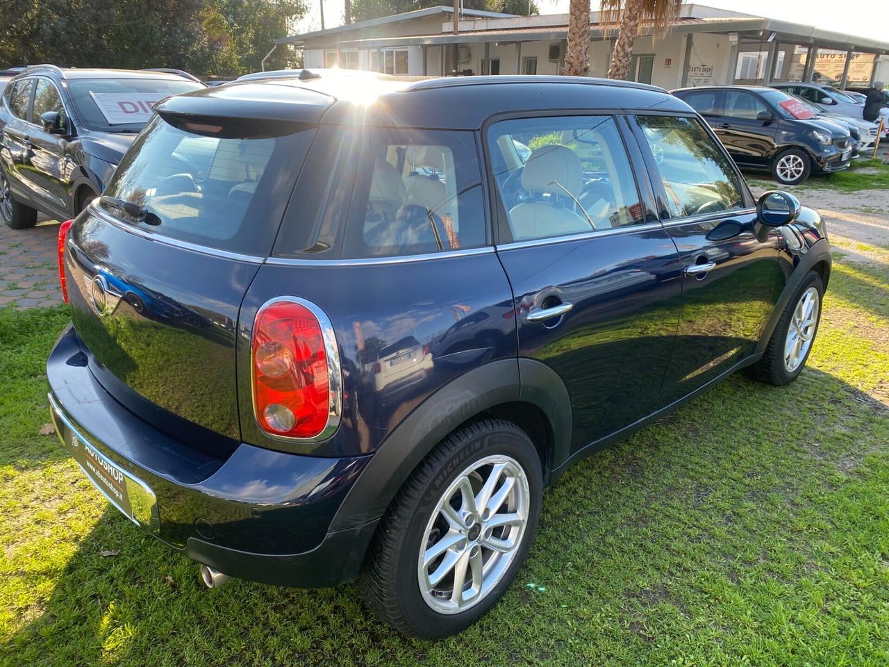 MINI - Countryman - Cooper D Automatica - NEOPATEN