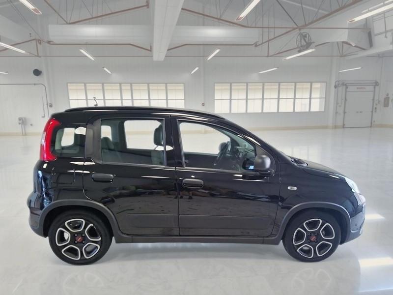FIAT PANDA 1.0 FIREFLY 70 CV SES HYBRID CITY LIFE 5 PORTE BERLINA