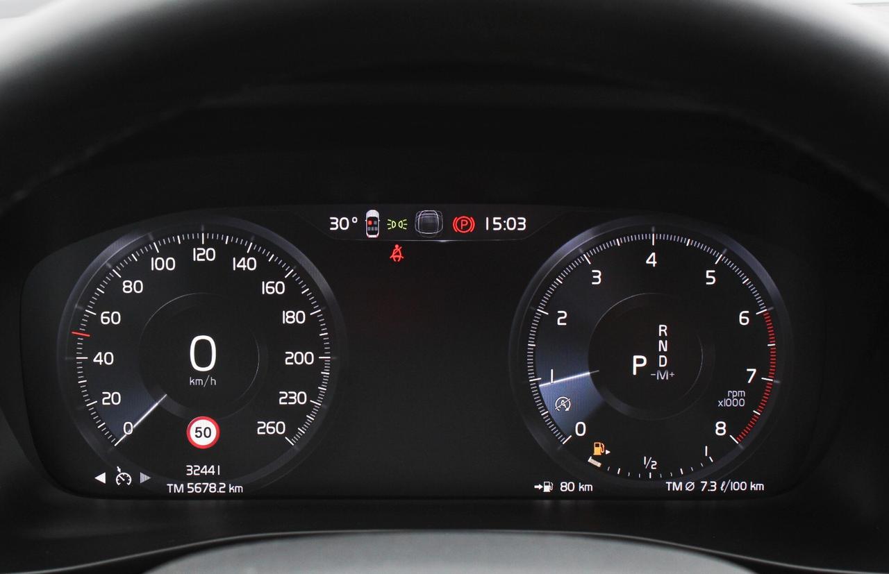 Volvo XC40 T2 automatico Essential