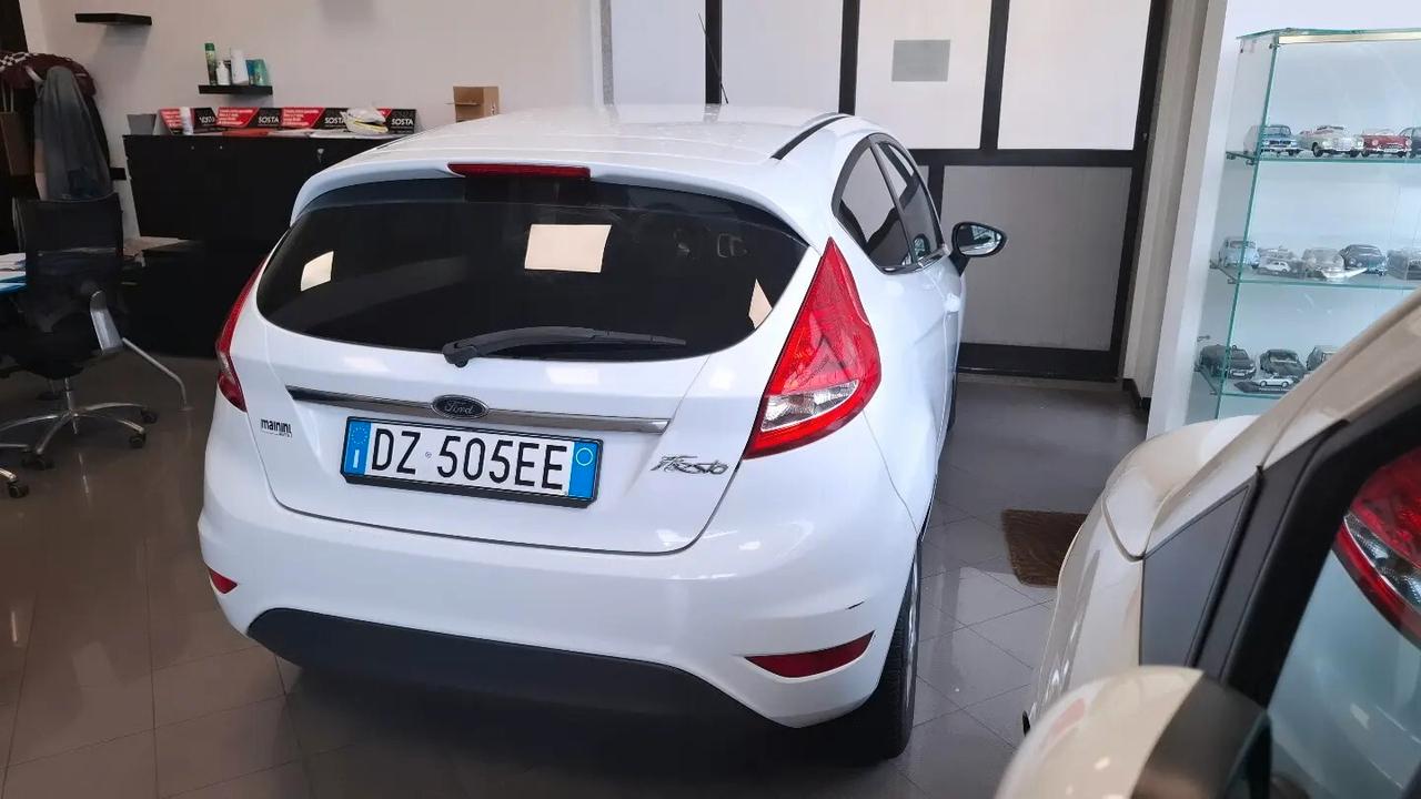Ford Fiesta 1.2 82CV 3 porte Titanium