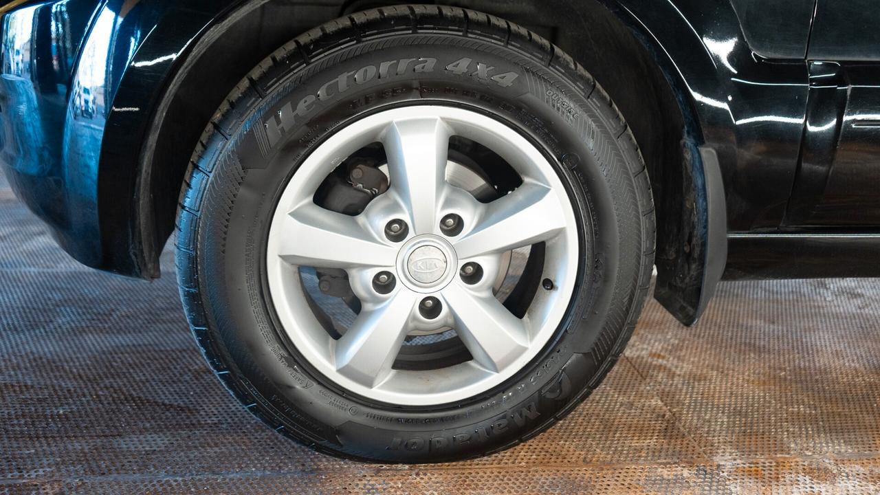 Kia Sorento 2.5 16V CRDI VGT 4WD Act. Class PERMUTA
