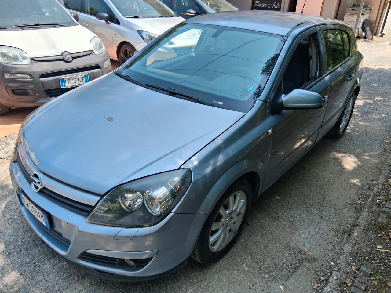 Opel Astra 1.7 CDTI 101CV 5 porte Cosmo