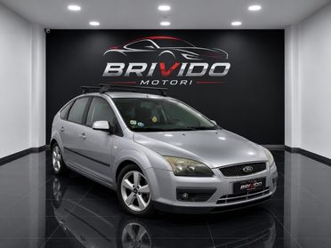 Ford Focus TI VCT GHIA 1.6 GPL UNICOPROP