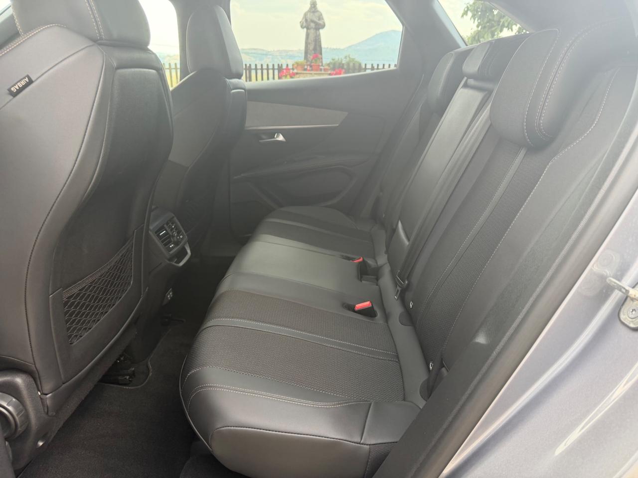 Peugeot 3008 BlueHDi 130 S&S EAT8 GT