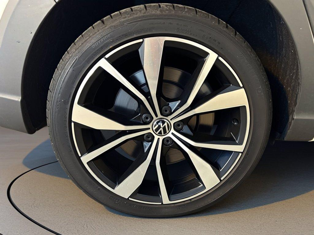 VOLKSWAGEN Taigo 1.0 tsi r-line 110cv del 2022