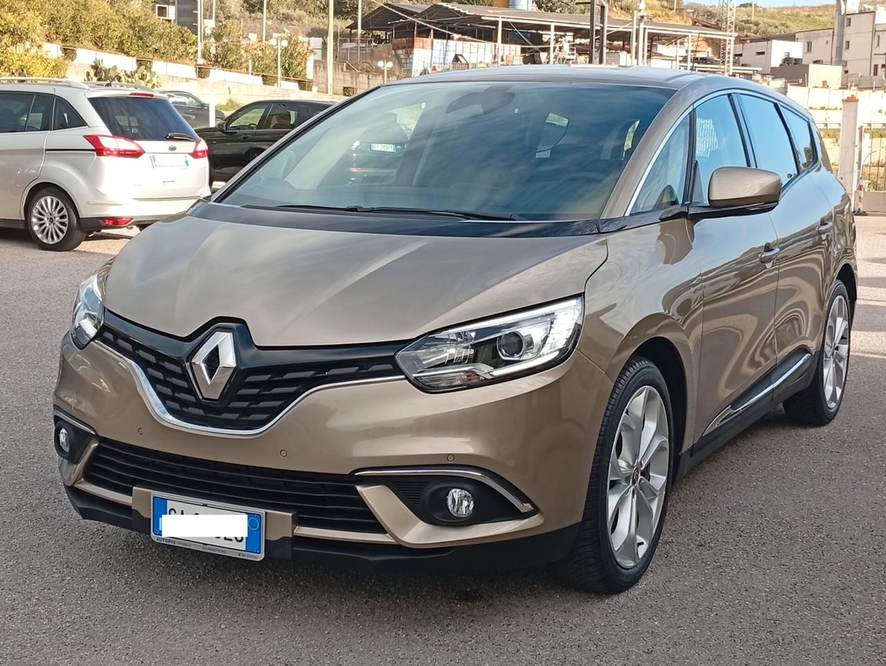 Renault Grand Scenic Blue dCi 120 CV Initiale Paris 7 Posti