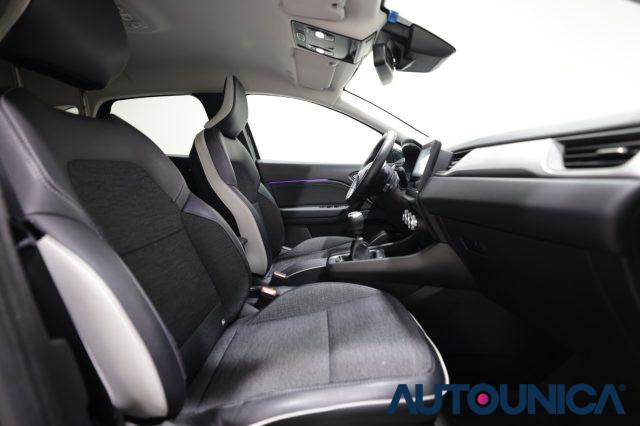 RENAULT Captur TCE 100 CV GPL TECHNO FARI LED NEOPATENTATI