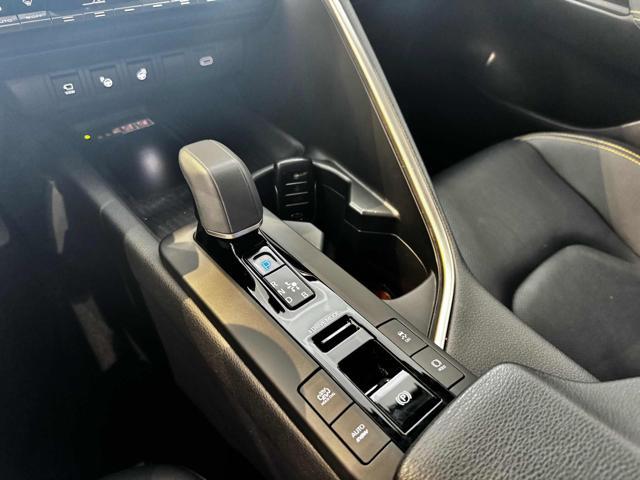 TOYOTA C-HR 2.0 PHEV Lounge Premiere