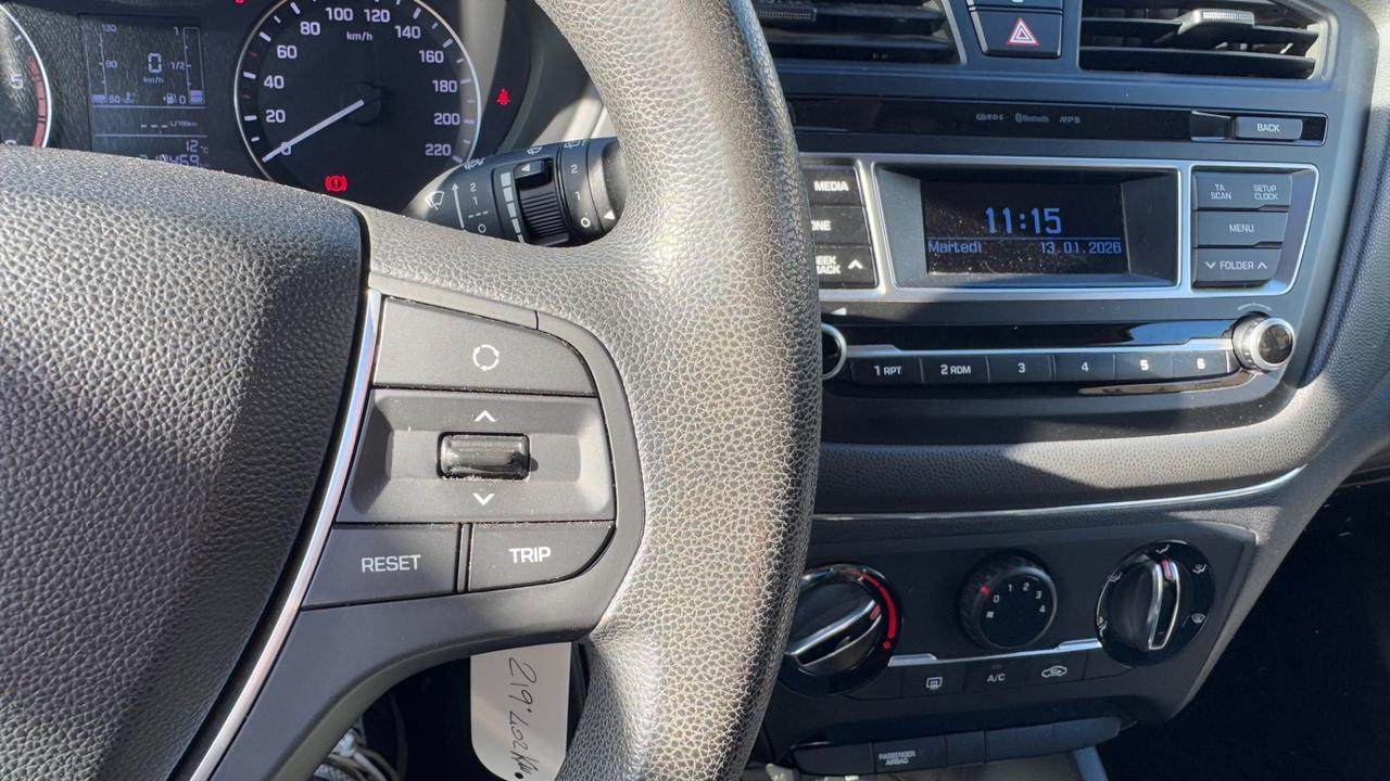 Hyundai i20 1.1 CRDi 12V 5 porte Comfort-2017