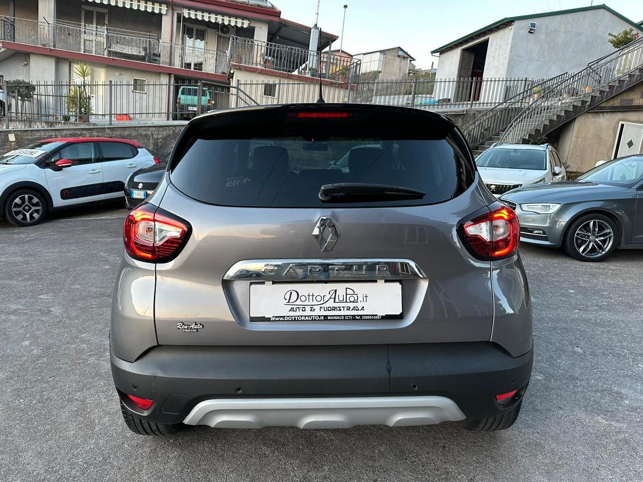 Renault Captur dCi 8V 90 CV EDC Sport Edition2