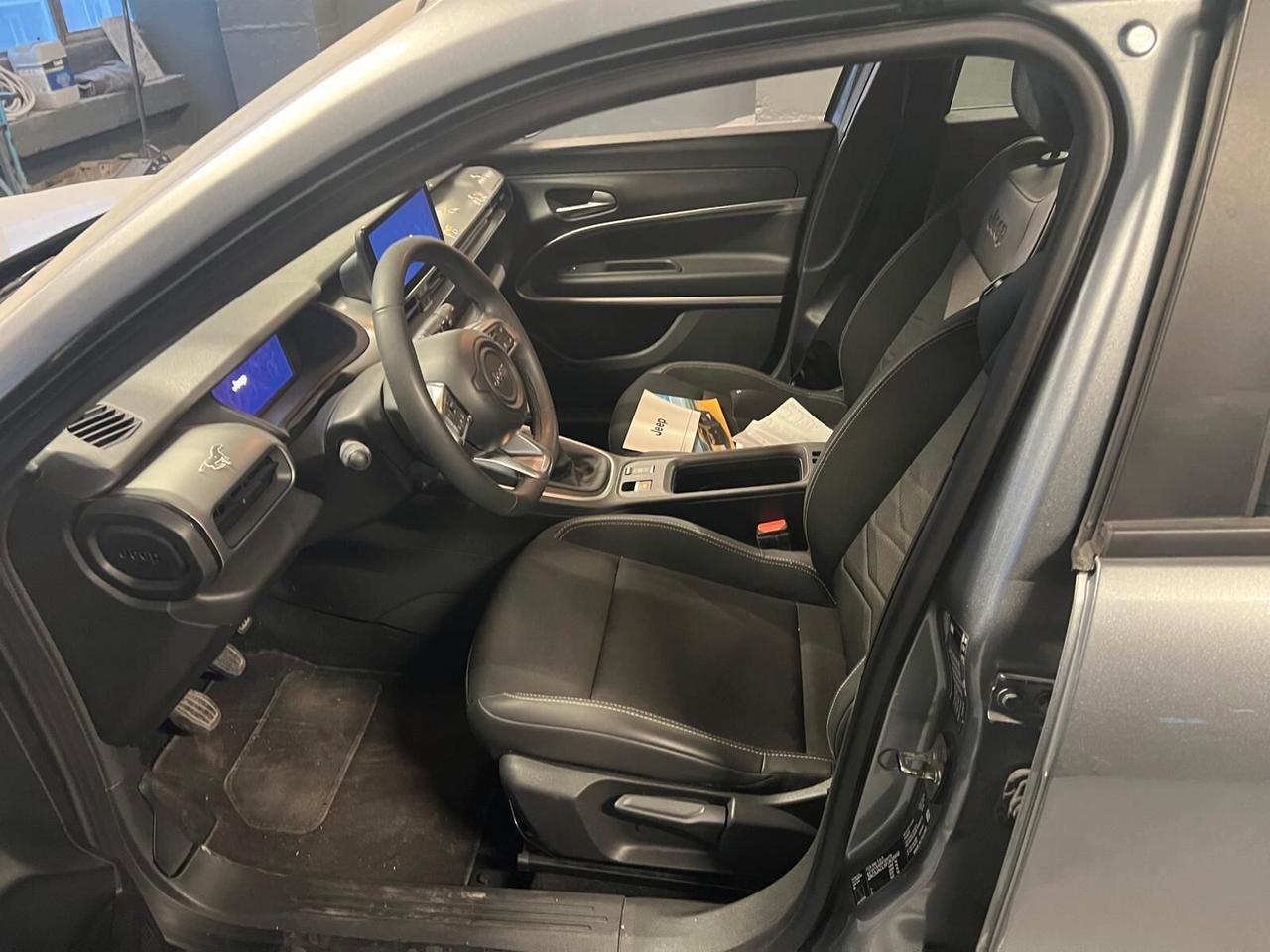 Jeep Avenger 1.2 Turbo 100 CV Summit