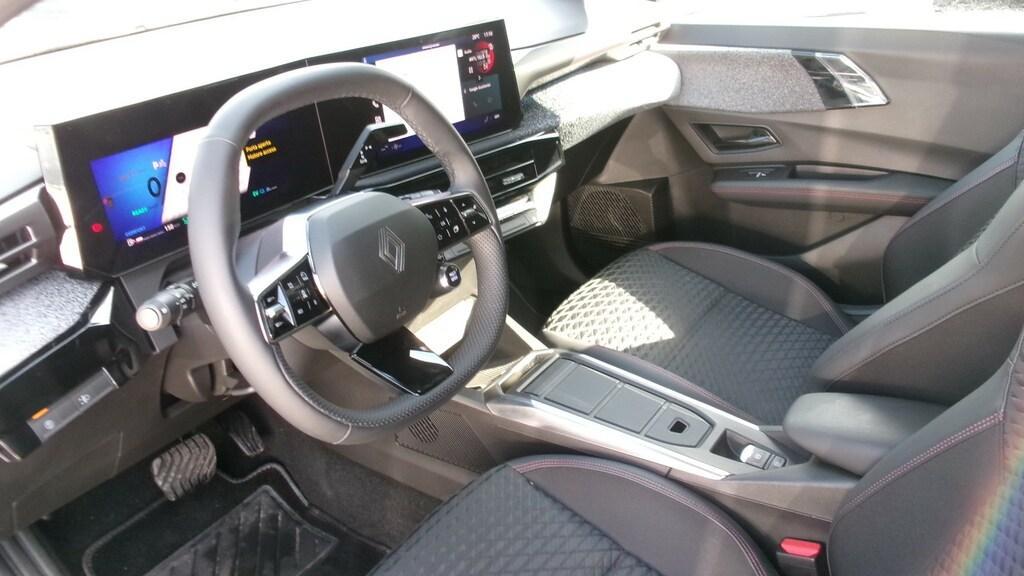 Renault Clio 1.8 full hybrid E-Tech Techno Auto