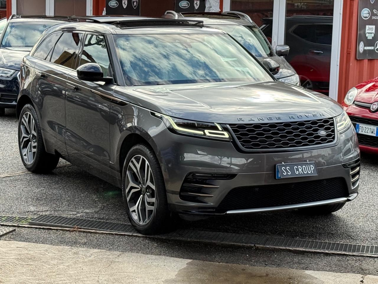 Velar 2.0D I4 240 CV R-Dynamic/unipro/rate/permute