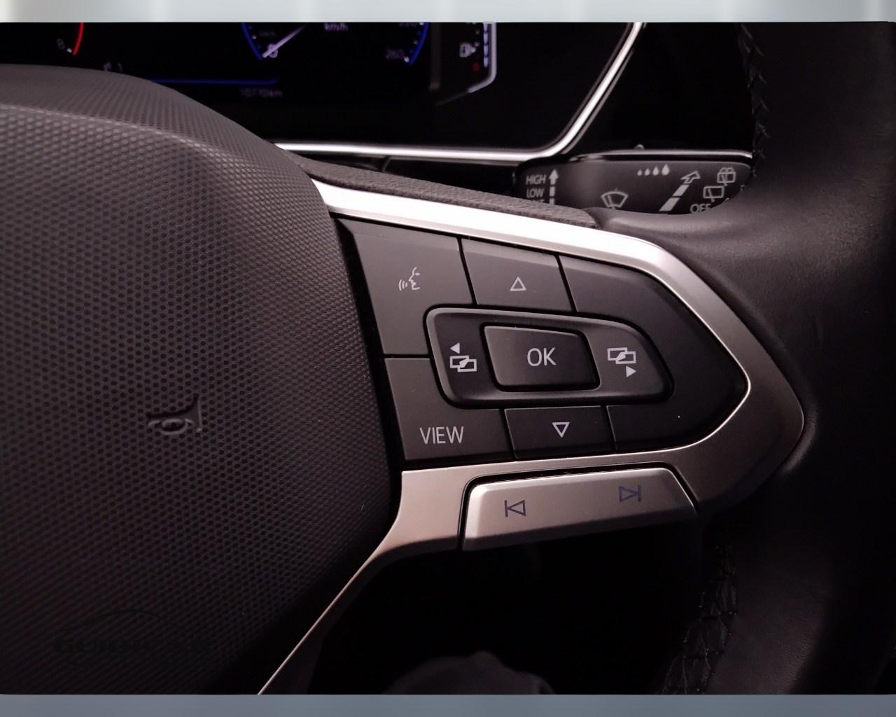 VOLKSWAGEN T-Cross 2019 - T-Cross 1.0 tsi Advanced 110cv